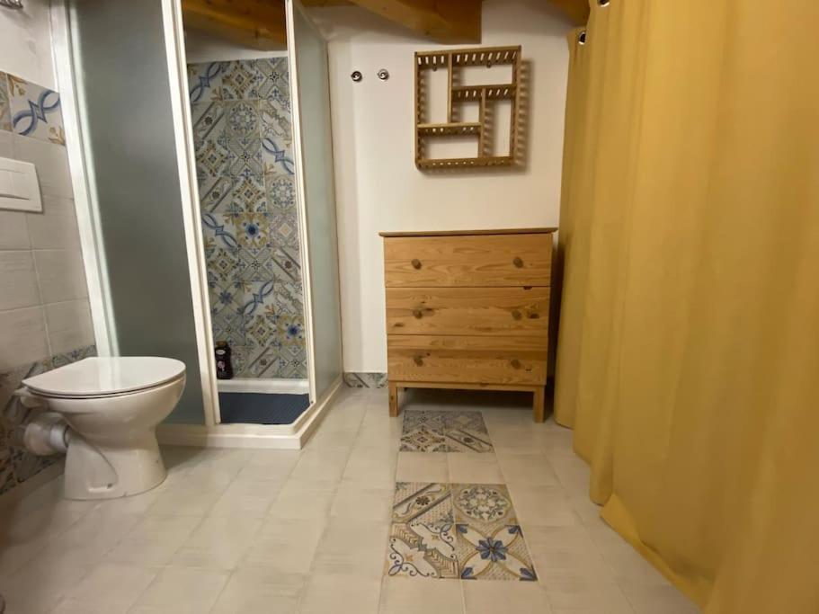 Ferienwohnung Open Space City Center Con Terrazzo E Due Bagni Mailand Exterior foto
